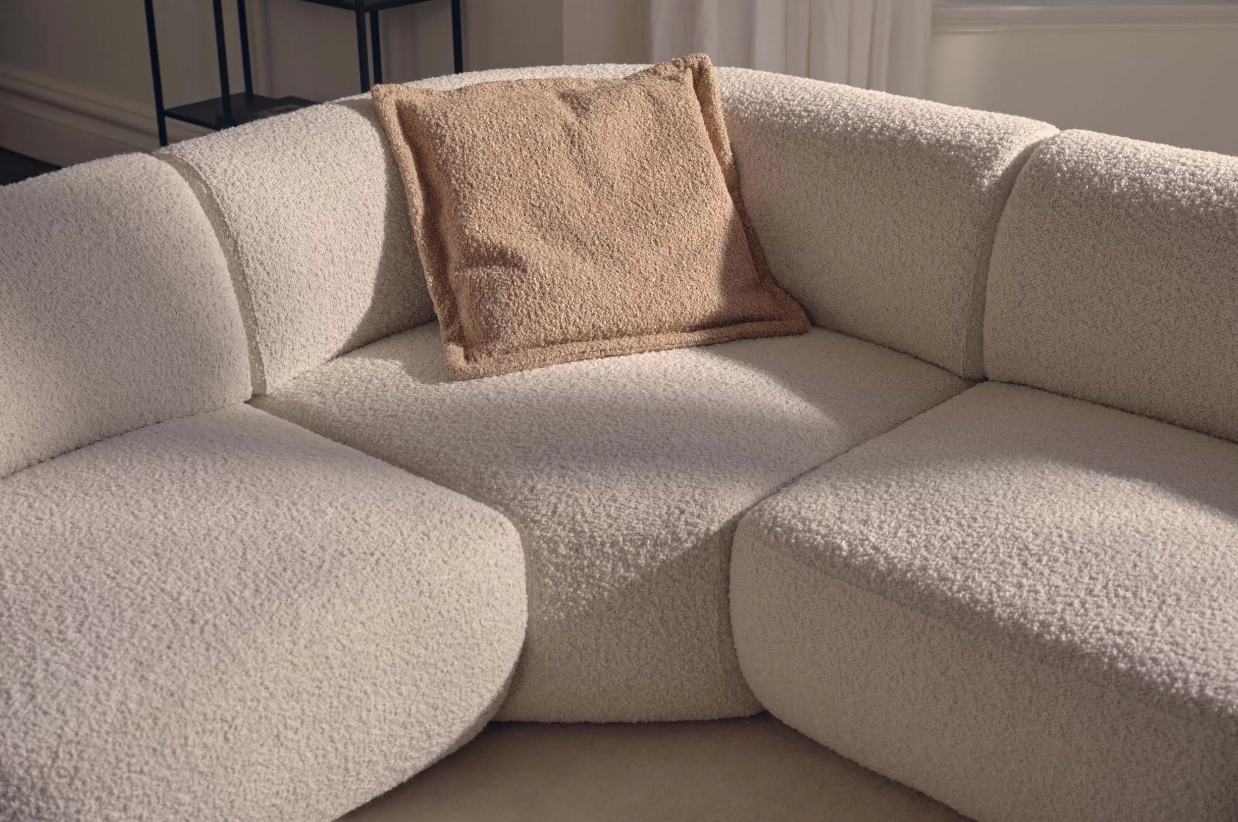 Aime Curved-Chaise